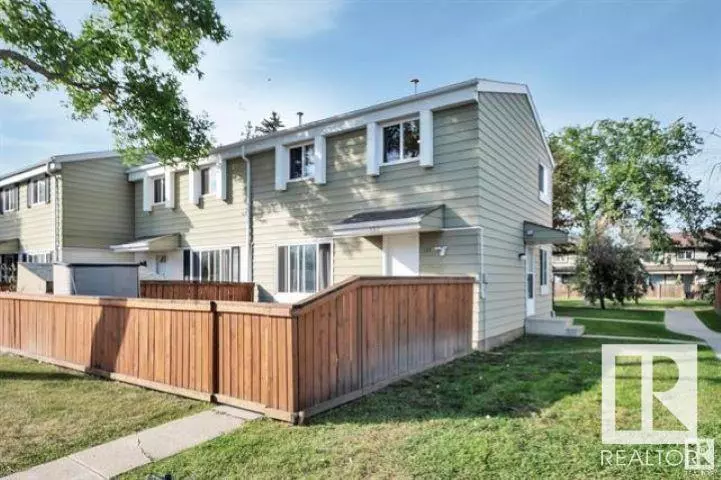 133 PRIMROSE GARDENS GD NW, Edmonton, AB T5T0R1