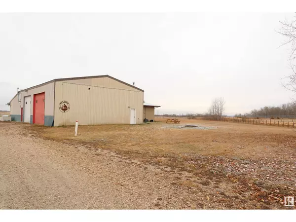 Rural Leduc County, AB T0C2T0,51016 RGE ROAD 30