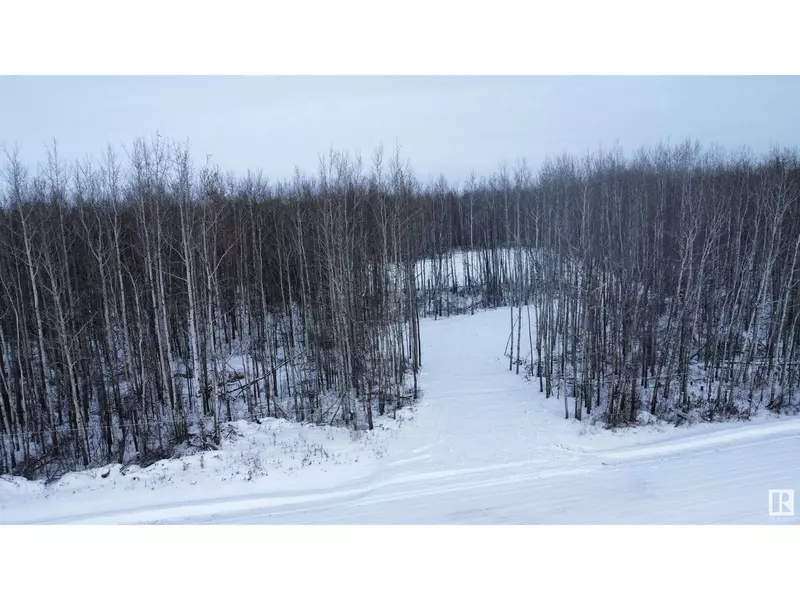 554 HWY 765, Rural Lac Ste. Anne County, AB T0G0J0