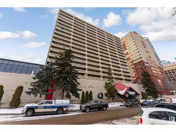 Edmonton, AB T5K2L1,#1712 9918 101 ST NW