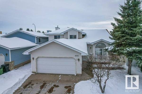 Edmonton, AB T5Z3A3,15711 67 ST NW