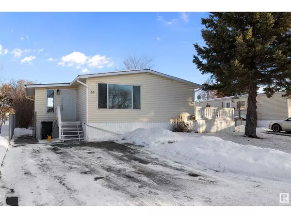 36 RIM RD NW, Edmonton, AB T6P1C2