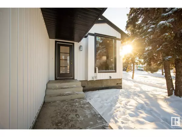 Edmonton, AB T6J6N6,1203 110A ST NW