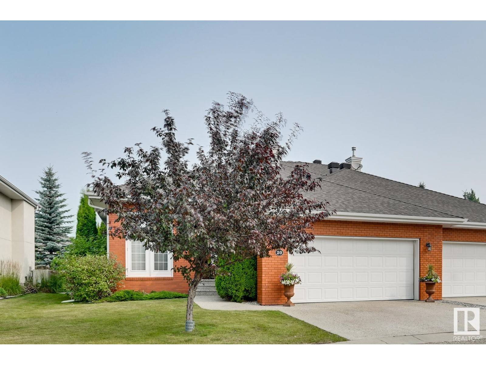 #20 1225 WANYANDI RD NW, Edmonton, AB T6M2W7