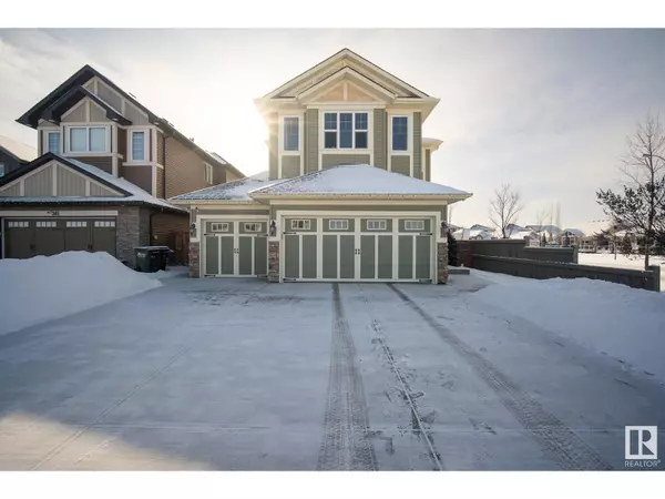 301 AMPTON COURT, Sherwood Park, AB T8H0W1