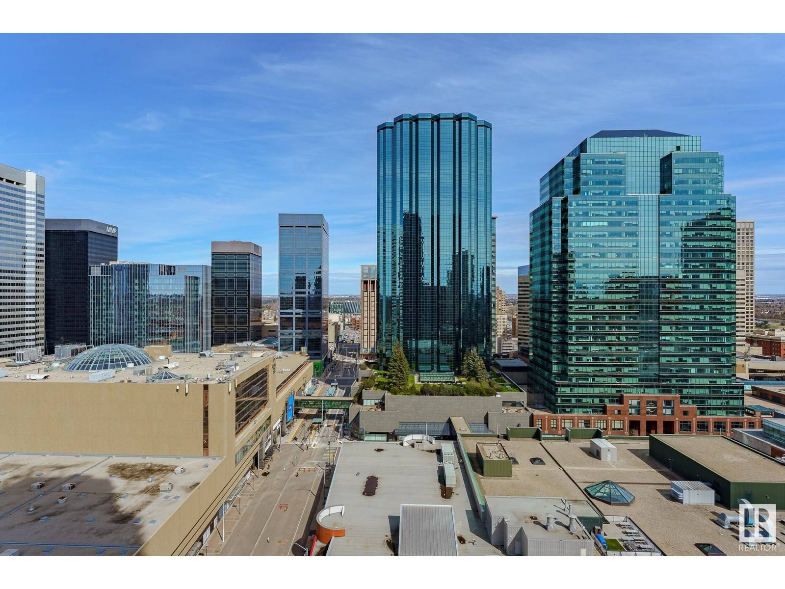 #1904 10180 103 ST NW, Edmonton, AB T5J0L1