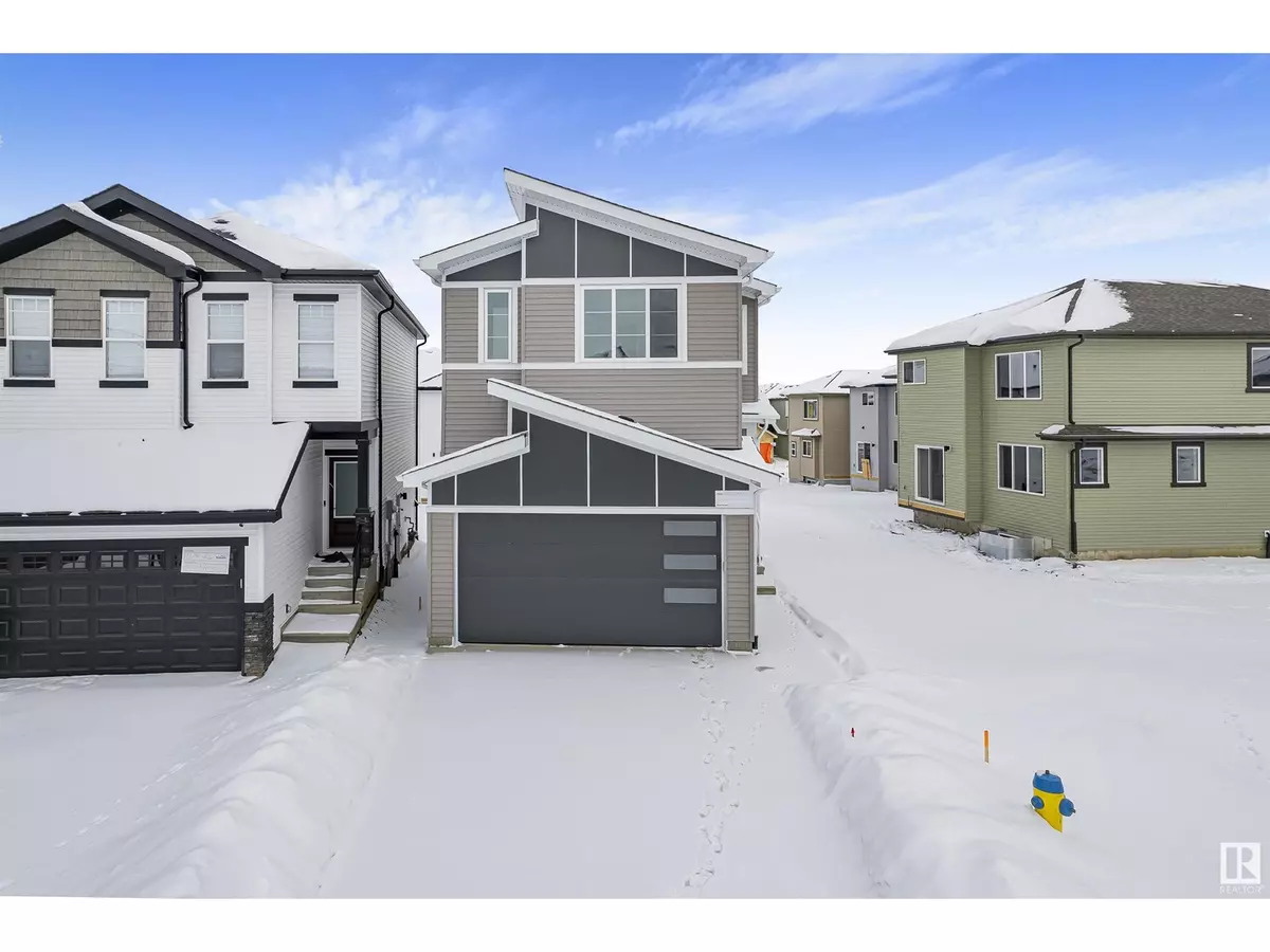 Edmonton, AB T6T2W3,1304 11 AV NW