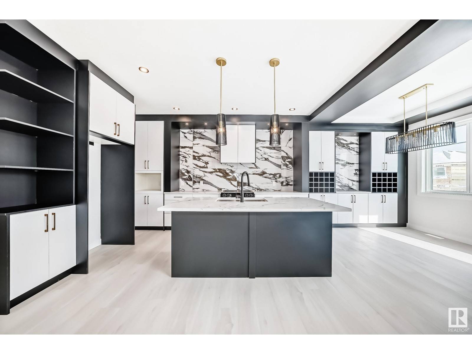 Spruce Grove, AB T7X3C6,32 ASHBURY CR