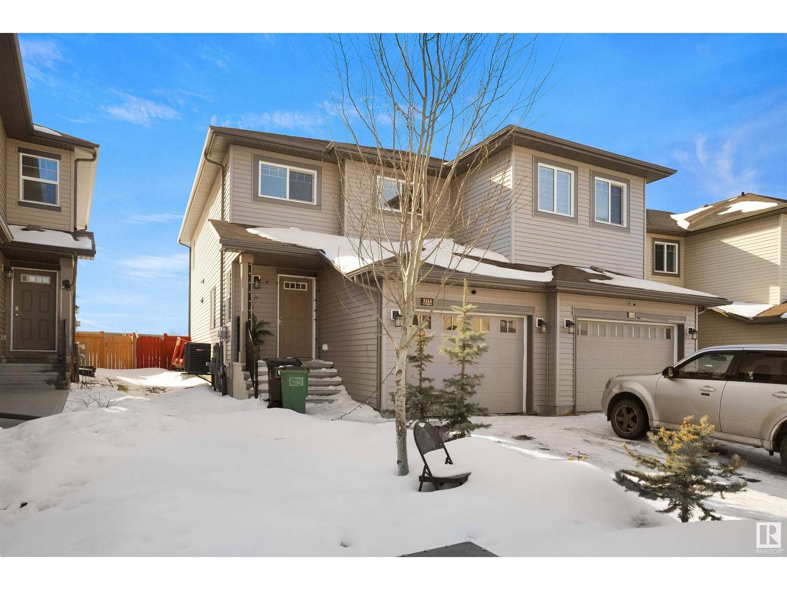 Edmonton, AB T6T0V1,3315 11 AV NW