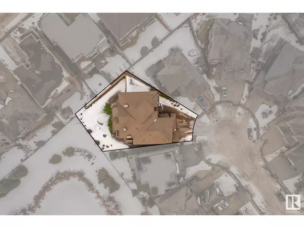 Edmonton, AB T6M0L2,2312 CAMERON RAVINE COVE CV NW