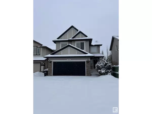 53 CARLYLE CR, Sherwood Park, AB T8H2T7