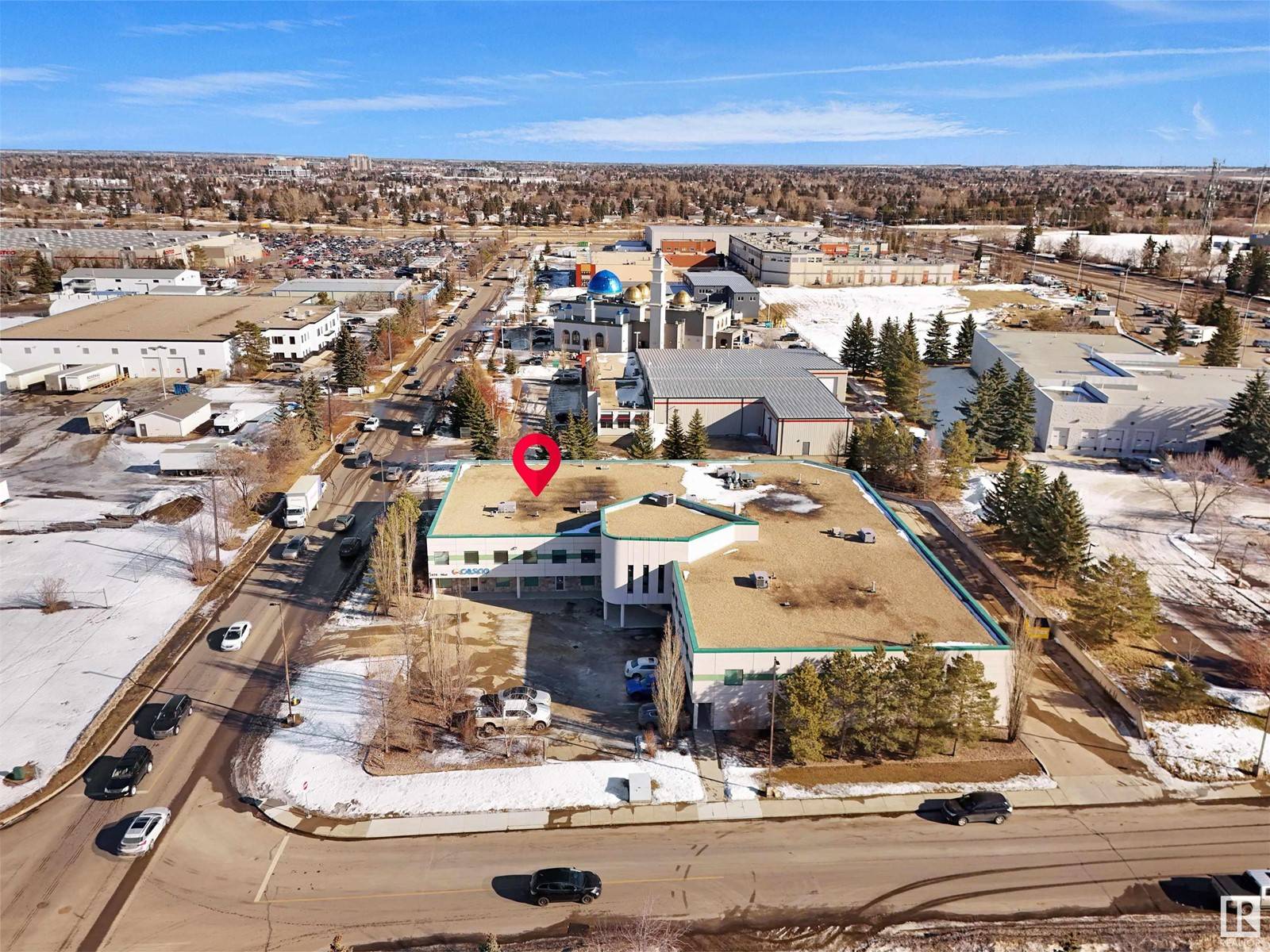 Edmonton, AB T6N1J8,2419 96 Street NW