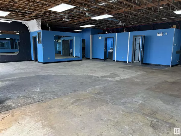 Cold Lake, AB T9M1K2,unit # 5 1020 8 AV