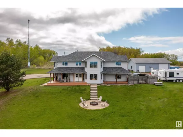 1301 28 ST, Cold Lake, AB T9M1G2