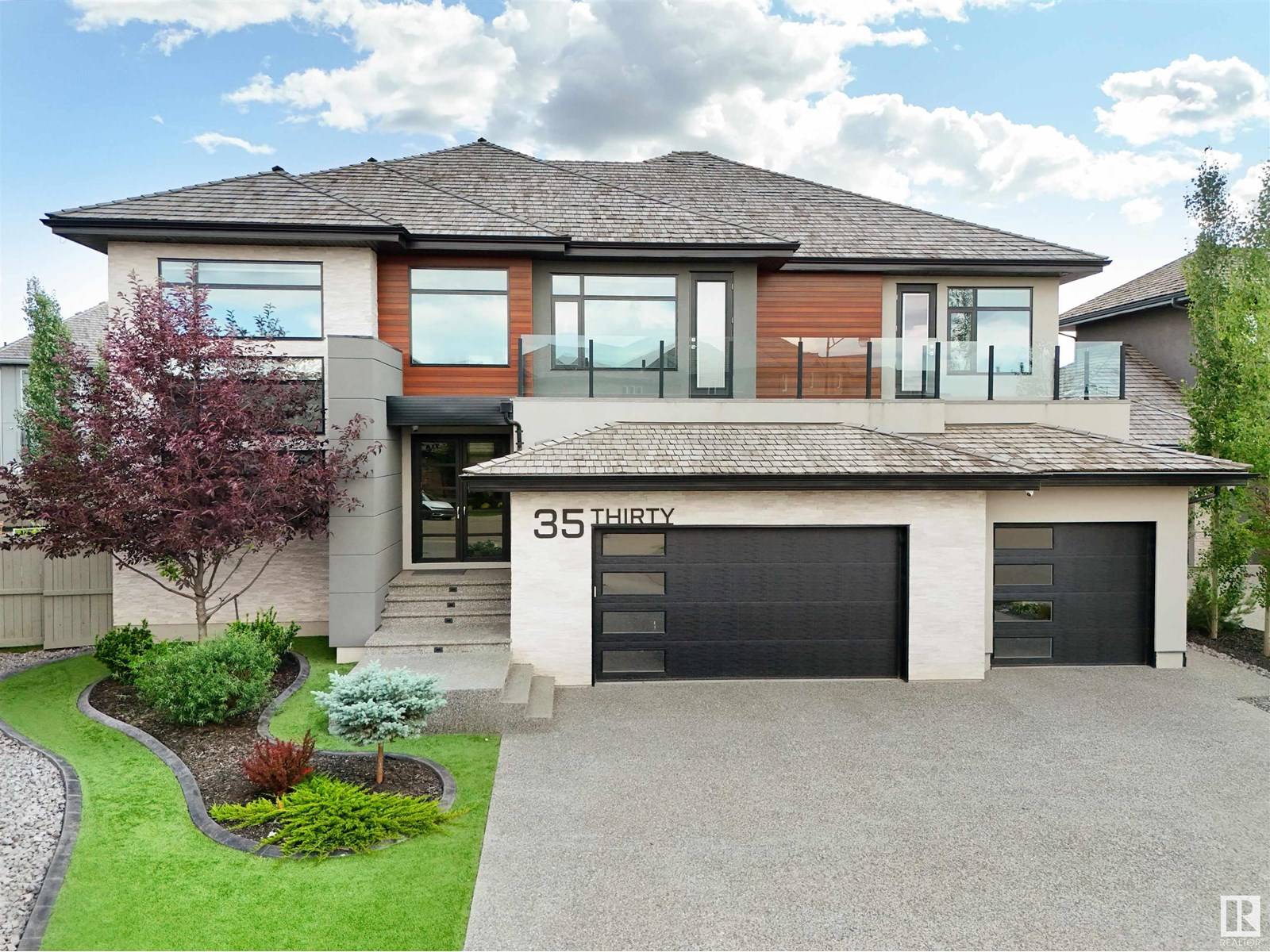 3530 Watson PT SW, Edmonton, AB T6W2L2