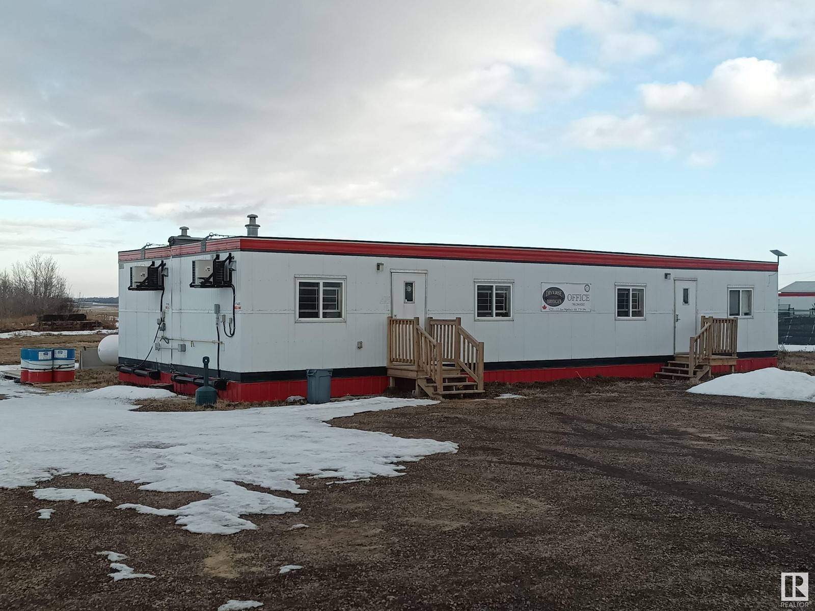 Westlock, AB T7P2R8,9229 115 AV