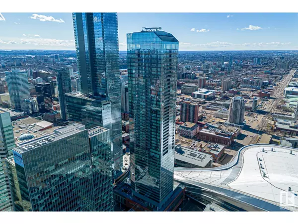 Edmonton, AB T5J0K6,#5201 10360 102 ST NW NW