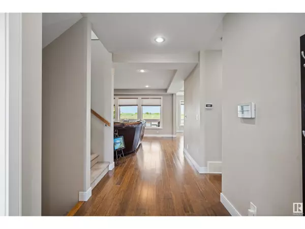 Bonnyville Town, AB T9N0A9,3717 Beau Vista BV