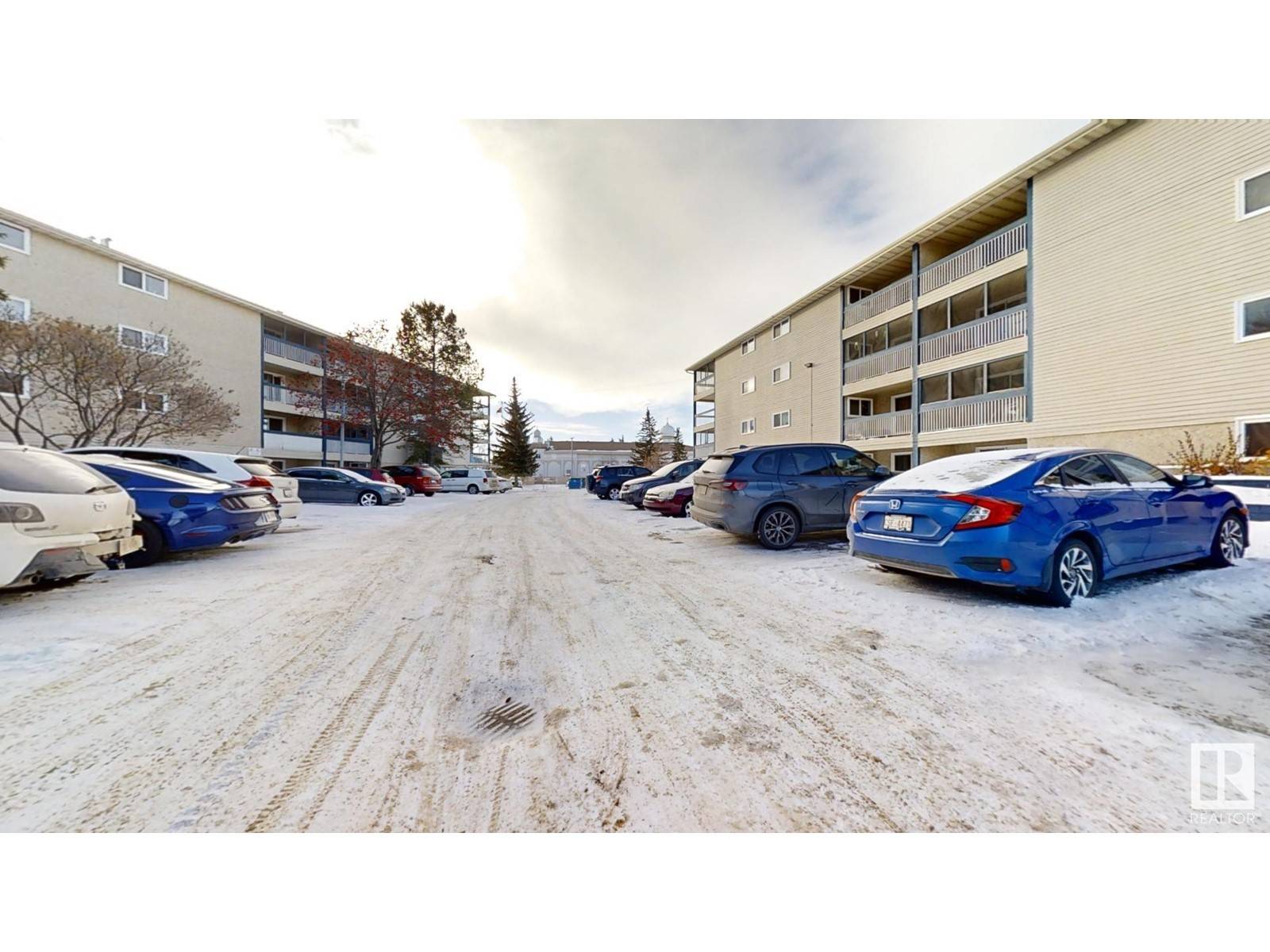 Edmonton, AB T6L5K7,#407 2624 MILL WOODS RD E NW
