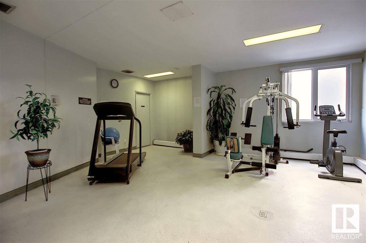 Edmonton, AB T5N3X8,#801 12141 Jasper AV NW