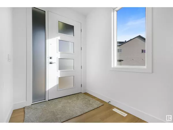 Spruce Grove, AB T7X0Y6,176 Caledon Crescent CR