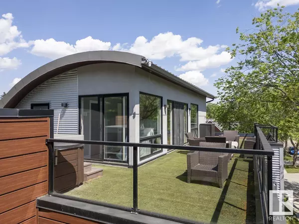 Edmonton, AB T6C3V6,9303 94 ST NW
