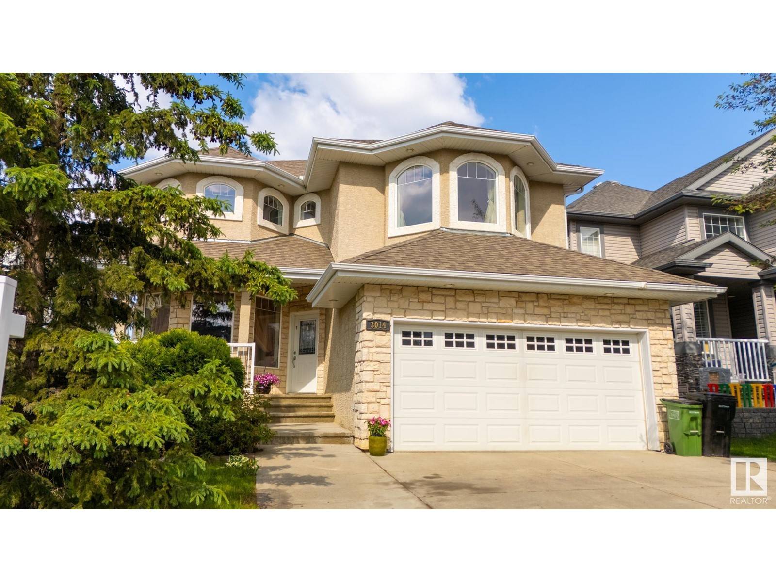 3014 MACNEIL WY NW, Edmonton, AB T6R3V1