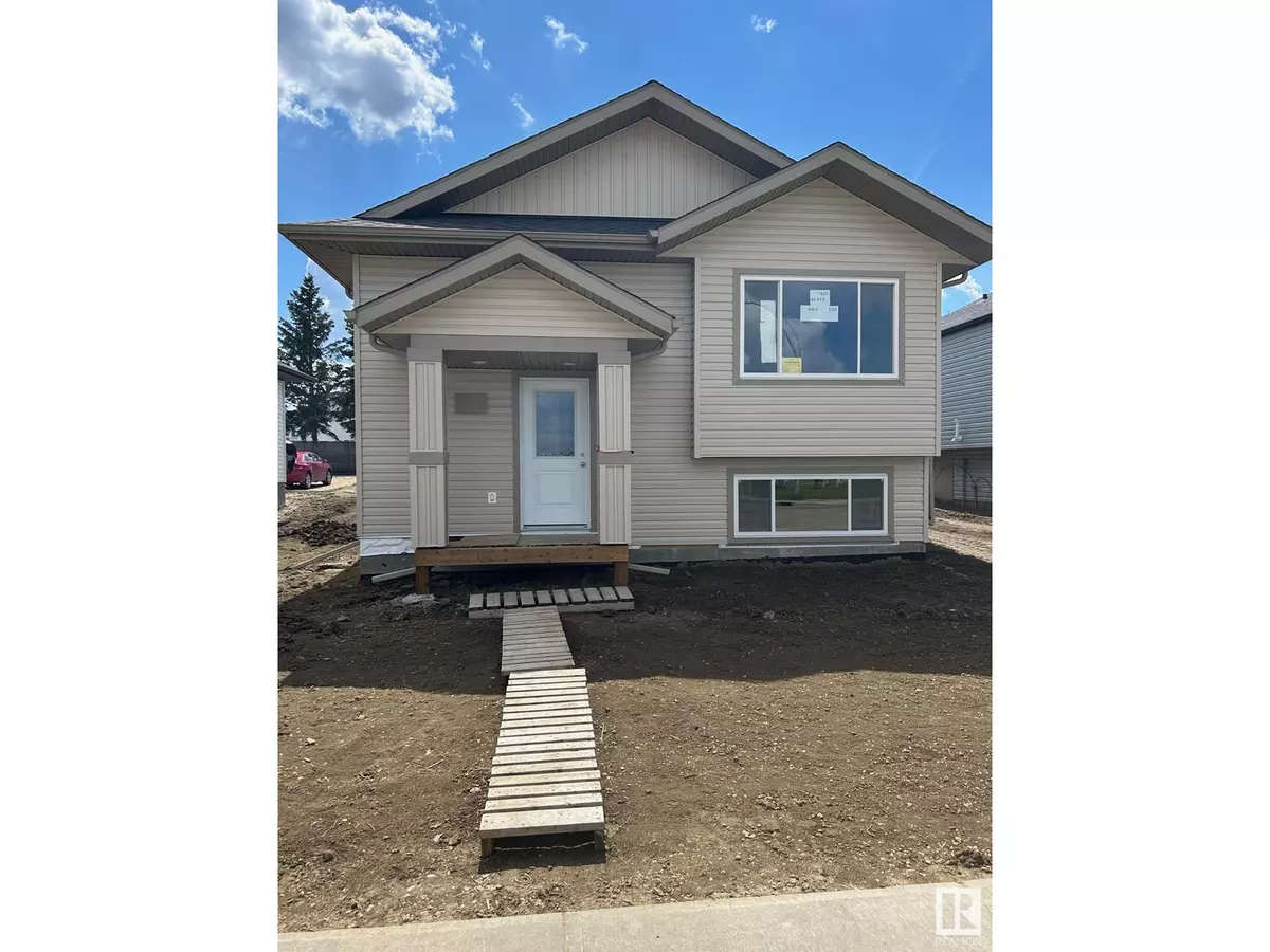 Camrose, AB T4V5C9,7413 44 AV