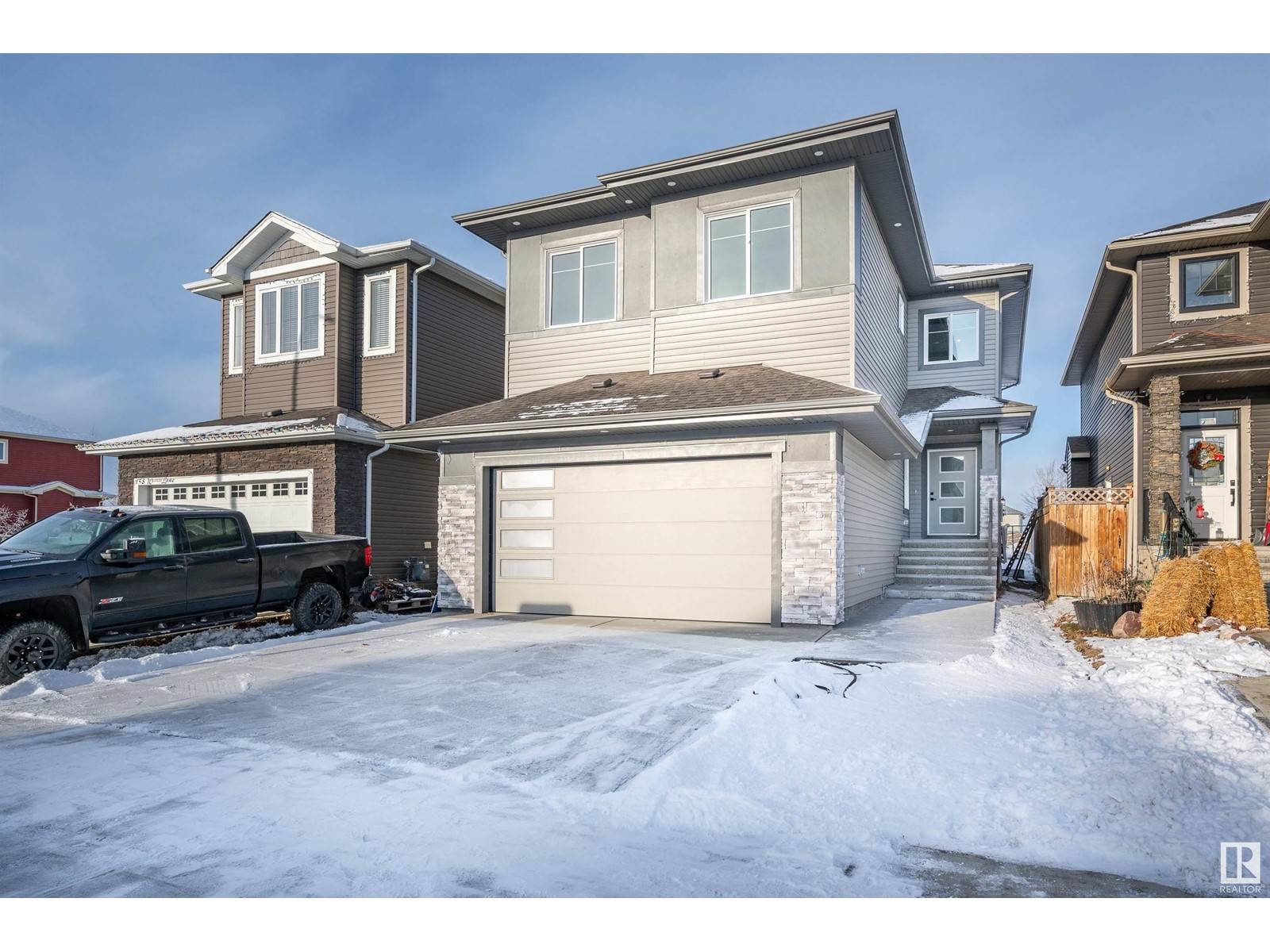 Fort Saskatchewan, AB T8L2E0,5 Black Bird Bend