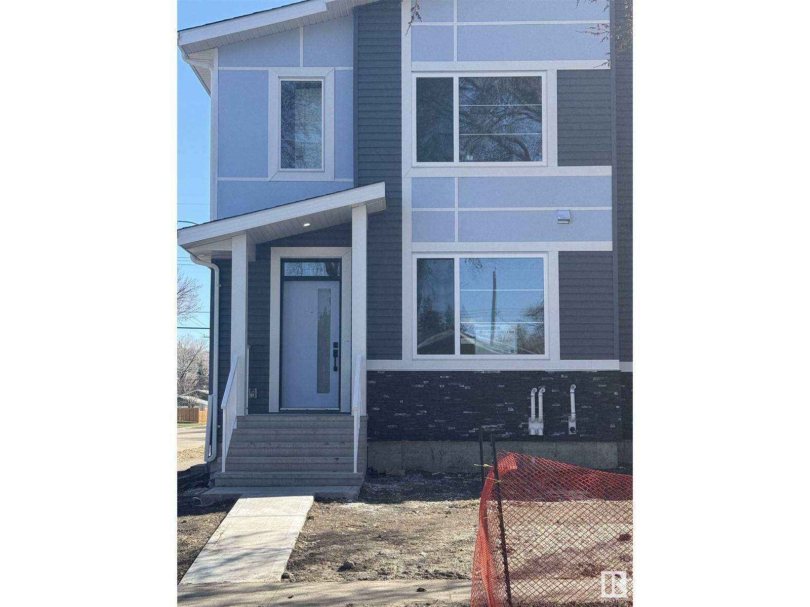 Edmonton, AB T5W2M3,12039 41 ST NW