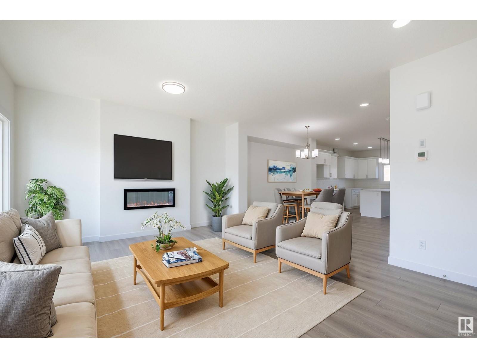 Edmonton, AB T5Z0W6,17627 70 ST NW