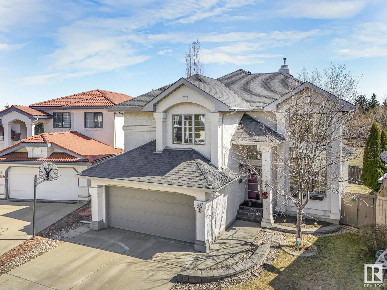 Edmonton, AB T6J6X5,1107 116 ST NW