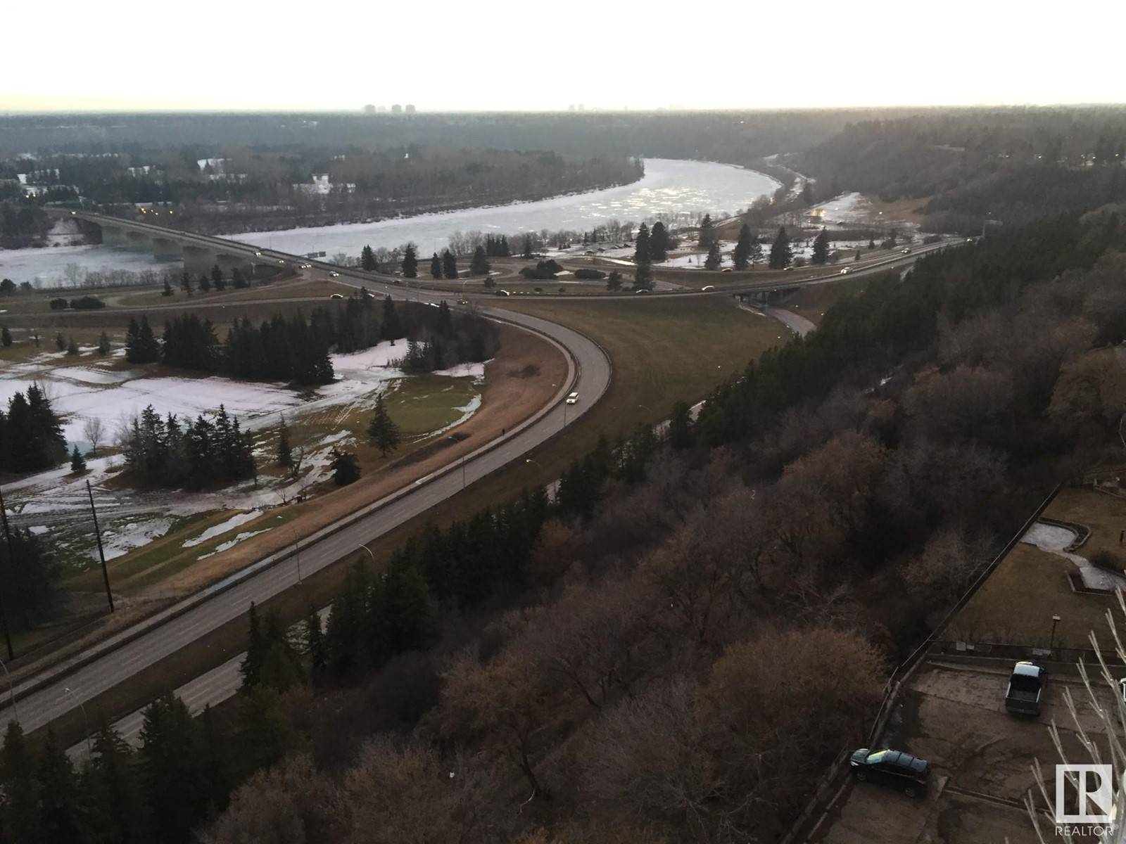 Edmonton, AB T5N3X8,#1406 12141 JASPER AV NW