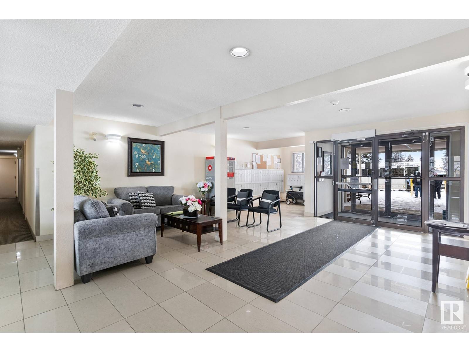 Edmonton, AB T5T5Z2,#311 18012 95 AV NW