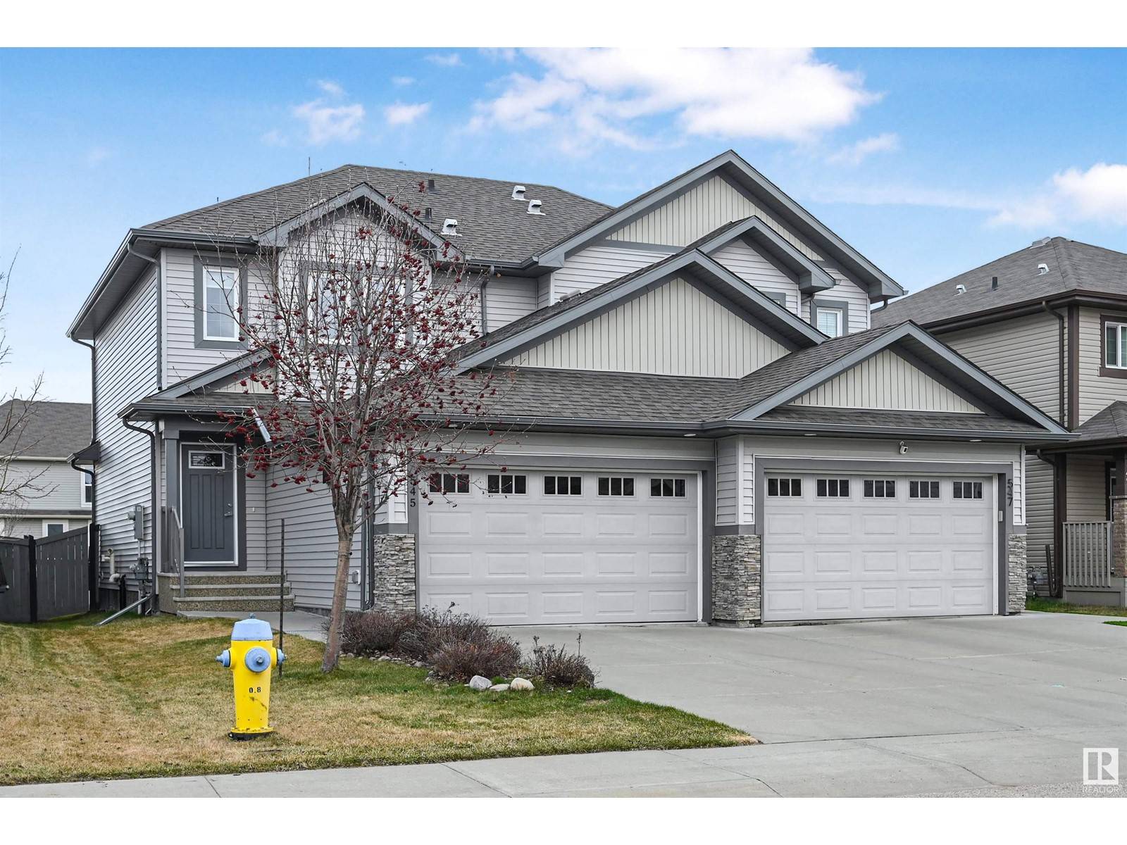 545 175A ST SW, Edmonton, AB T6W2L3