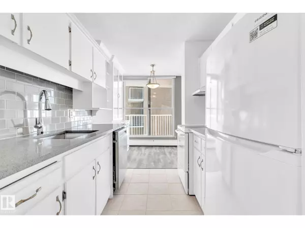 Edmonton, AB T5N3X7,#1401 12121 Jasper AV NW NW