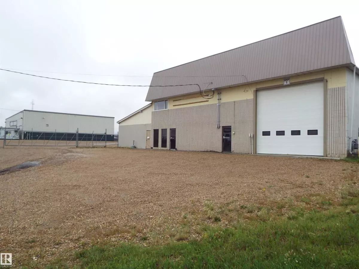 Leduc, AB T9E7B7,5904 44A ST
