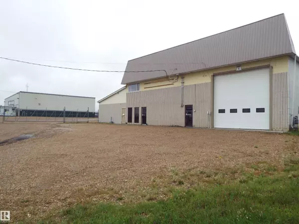 5904 44A ST, Leduc, AB T9E7B7