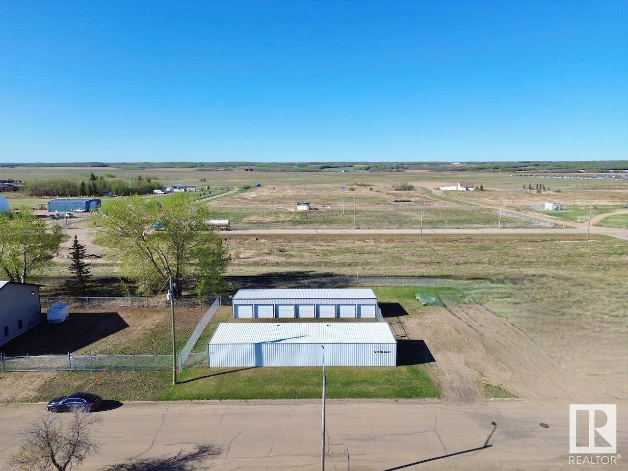Lamont, AB T0B2R0,5079 47 AV