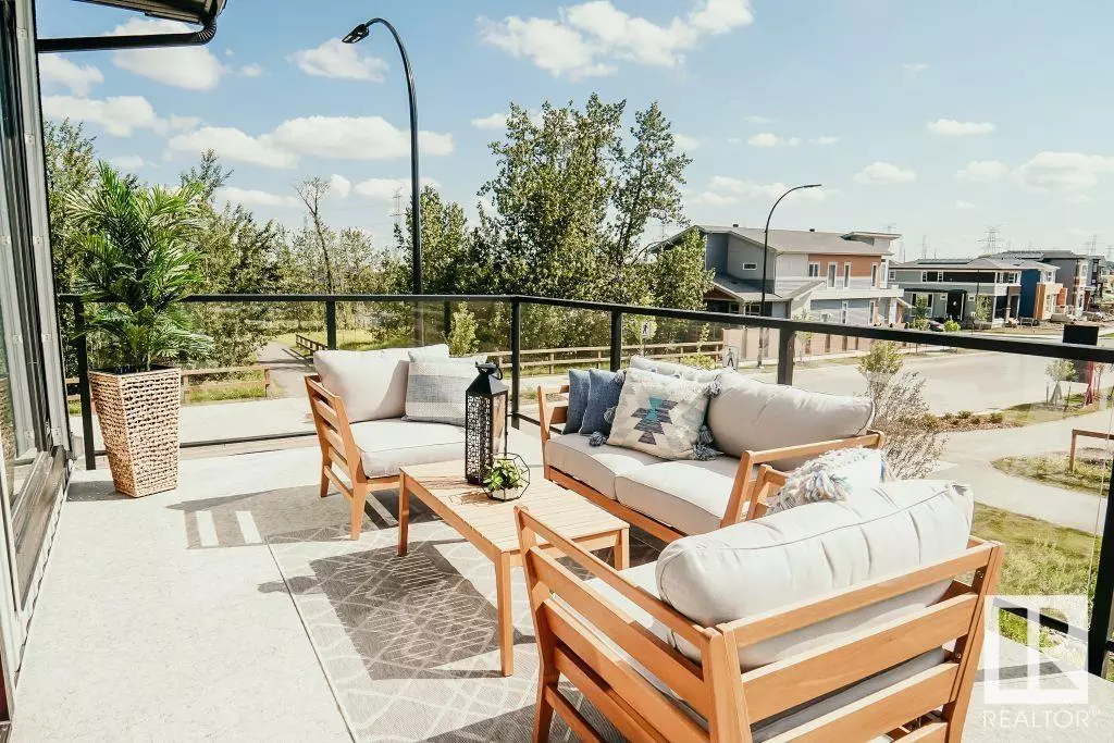 Edmonton, AB T6W5N5,7505 klapstein LI SW