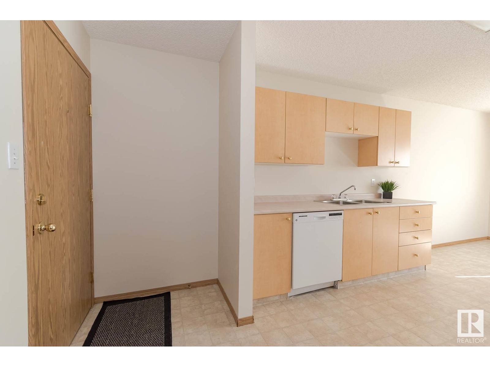 Spruce Grove, AB T7X4K1,#308 620 KING ST