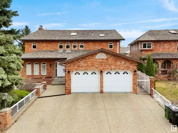 10815 BEARSPAW E NW, Edmonton, AB T6J5E1