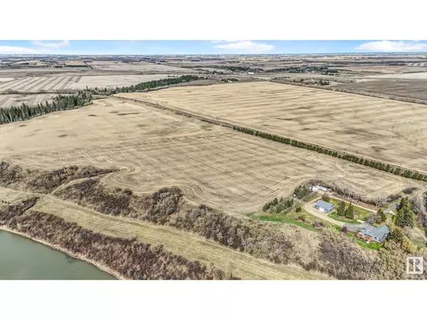 Rural Sturgeon County, AB T8L5C8,Old Fort Trail Lamoureux DR S