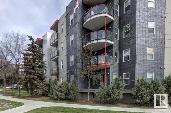 Edmonton, AB T5H0G6,#412 10611 117 ST NW