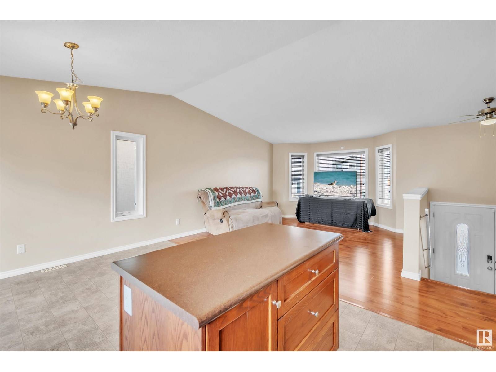 Cold Lake, AB T9M0B4,5003 54 AV