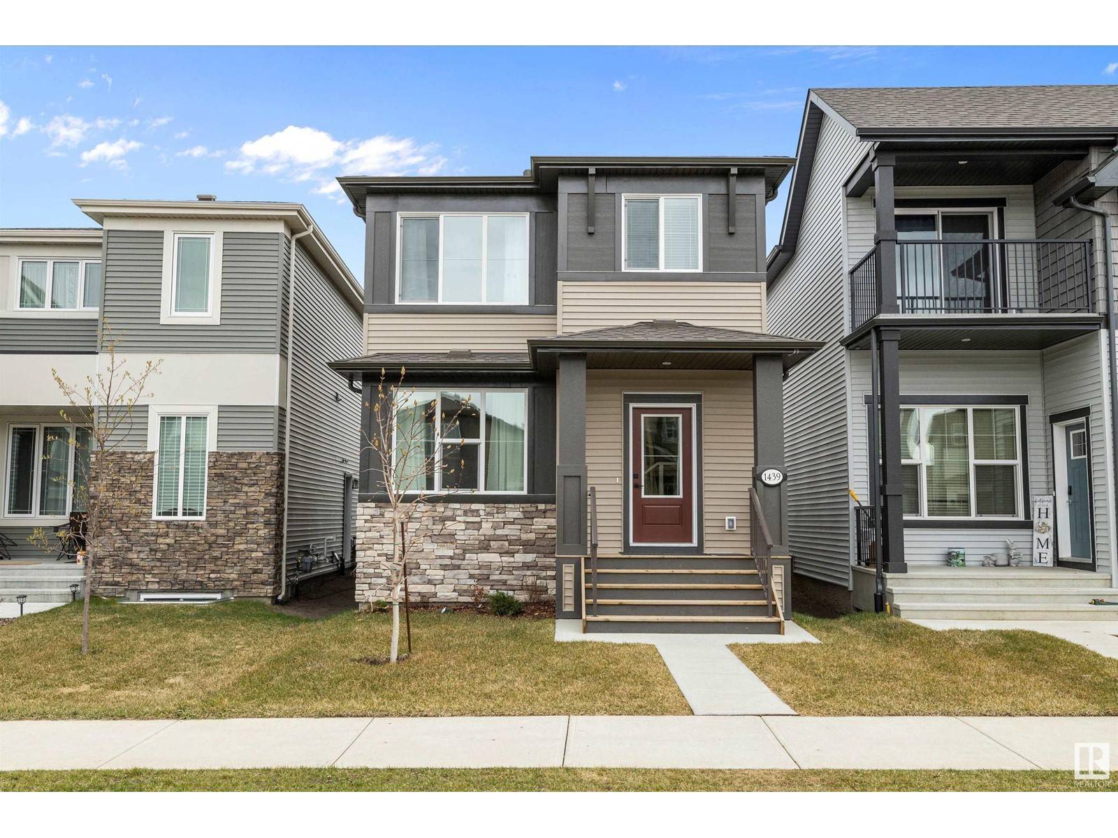 1439 GOODSPEED LN NW, Edmonton, AB T5T0W2