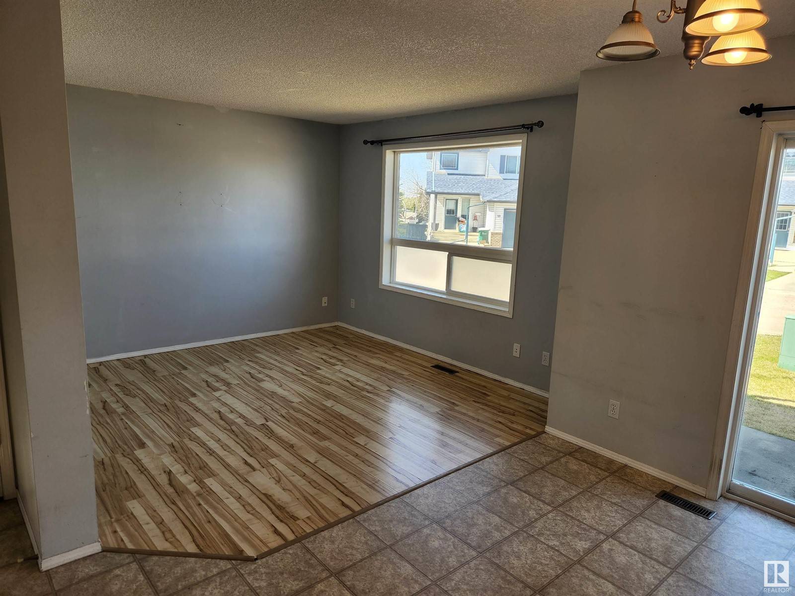 Spruce Grove, AB T7X4L9,#32 3 GROVE MEADOW DR