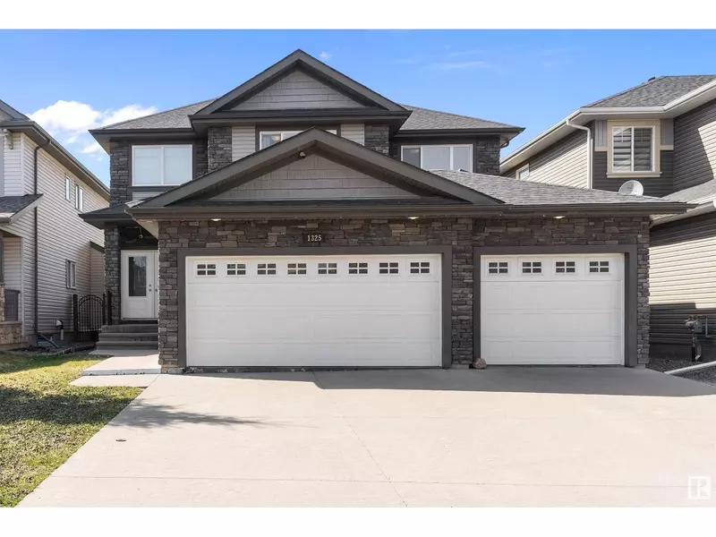 1325 ADAMSON DR SW SW, Edmonton, AB T6W2N8