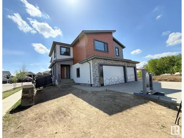 Edmonton, AB T5T4V2,4015 GINSBURG CR NW