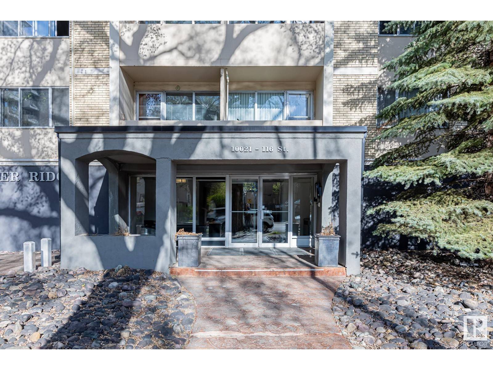 #306 10021 116 ST NW, Edmonton, AB T5K1V5